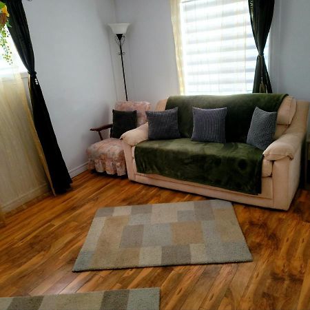 Downtown Apartment Next To Highway Netflix+Wifi Edmundston Zewnętrze zdjęcie