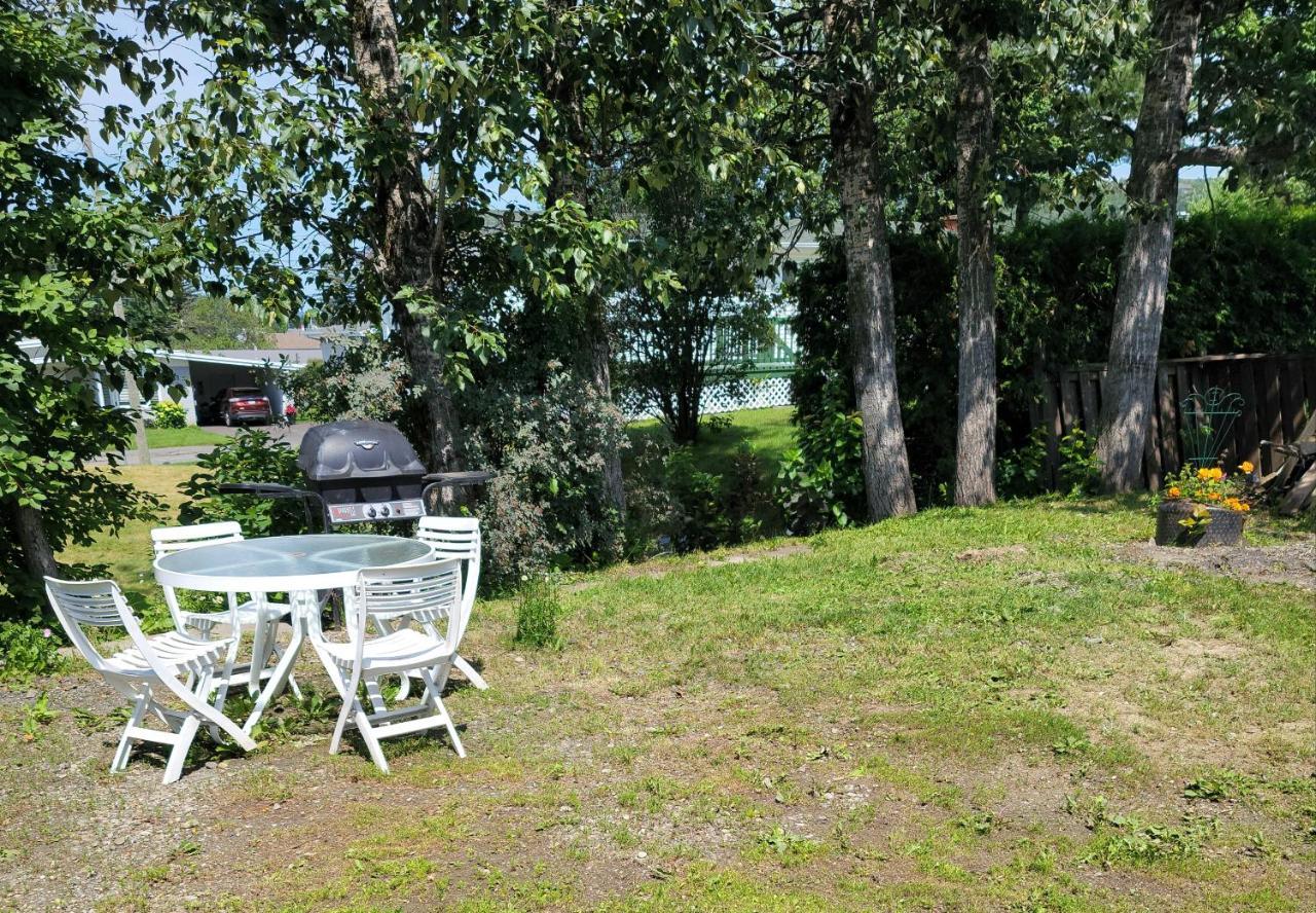 Downtown Apartment Next To Highway Netflix+Wifi Edmundston Zewnętrze zdjęcie